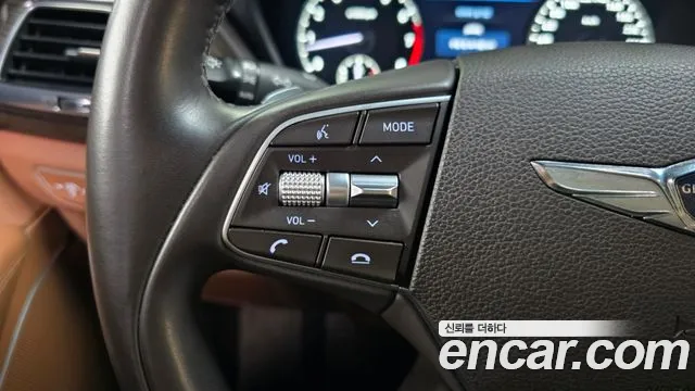 Genesis G90 2020 thumb 10