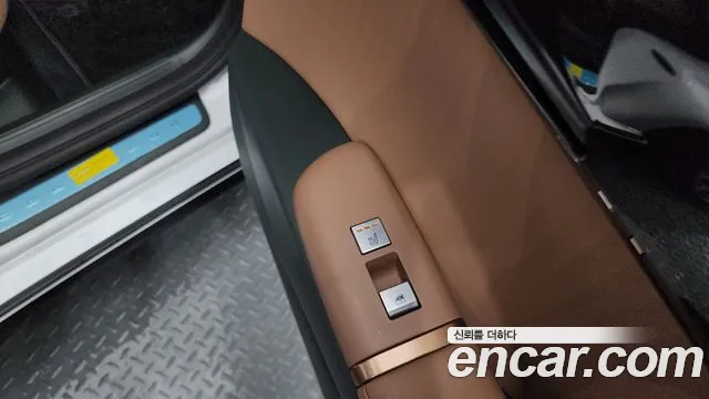 Hyundai Grandeur Hybrid 2024 thumb 2