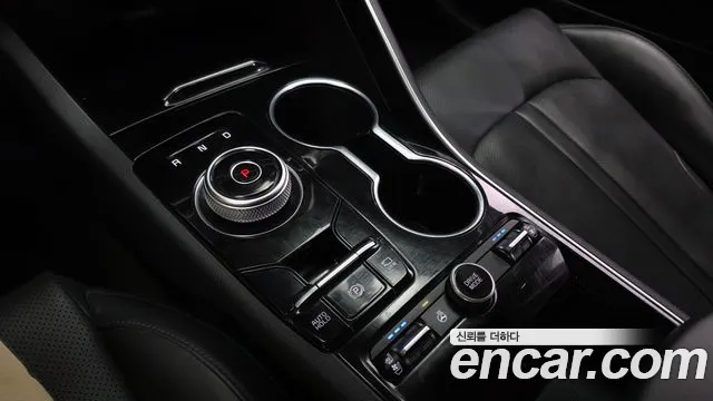Kia Hybrid 2020 thumb 5