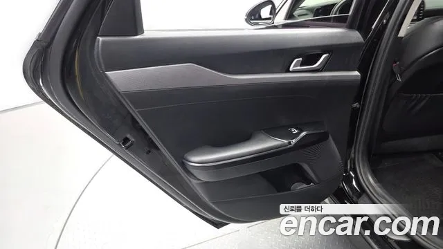 Kia Hybrid 2020 thumb 8