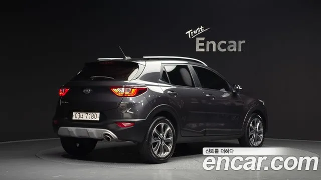 Kia Stonic 2018 thumb 8