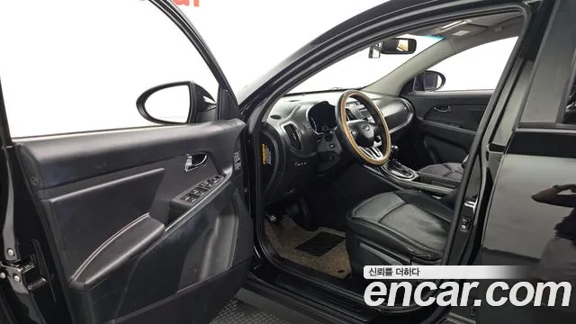 Kia Sportage 2011 thumb 8