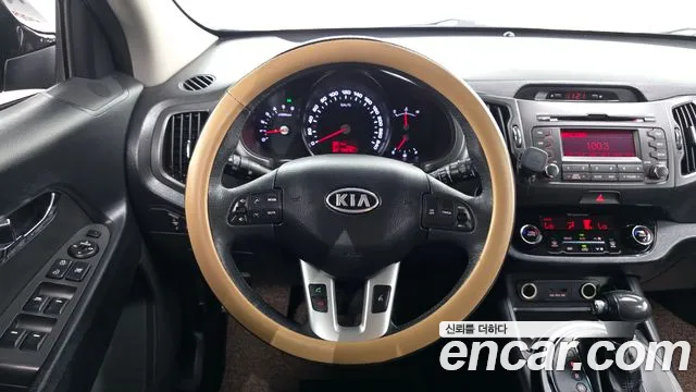 Kia Sportage 2011 thumb 2