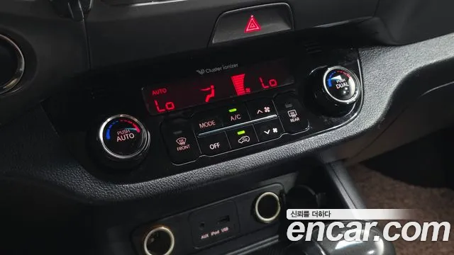 Kia Sportage 2011 thumb 4