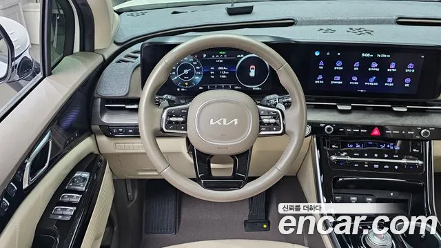 Kia Carnival 2022 thumb 4