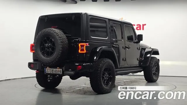 Jeep Wrangler 2025 thumb 7