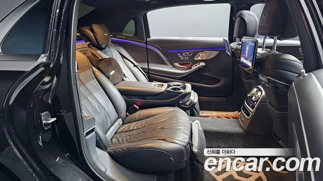 Mercedes-Benz S-Class 2018 thumb 5