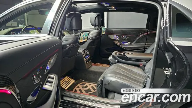 Mercedes-Benz S-Class 2018 thumb 3