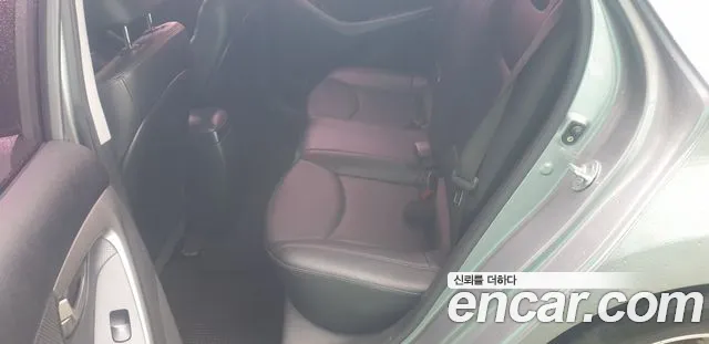 Hyundai Avante 2013 thumb 5