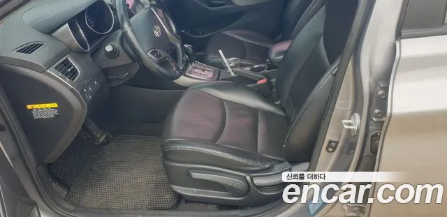 Hyundai Avante 2013 thumb 12