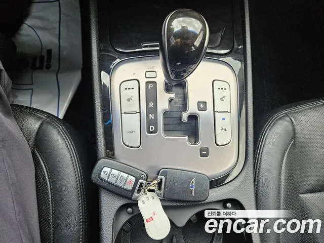 Hyundai Genesis 2013 thumb 5