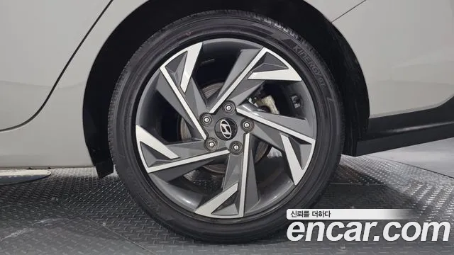 Hyundai Avante 2023 thumb 9