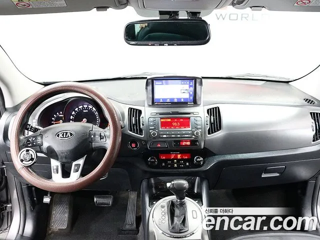 Kia Sportage 2012 thumb 12