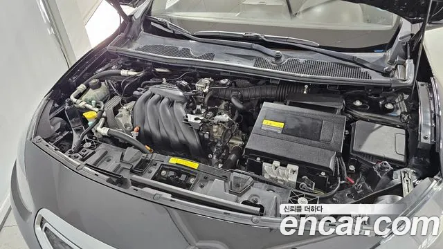 Renault SM3 2014 thumb 12