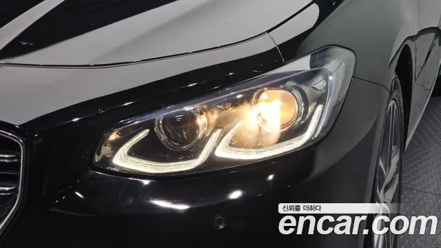 Hyundai Grandeur 2018 thumb 10