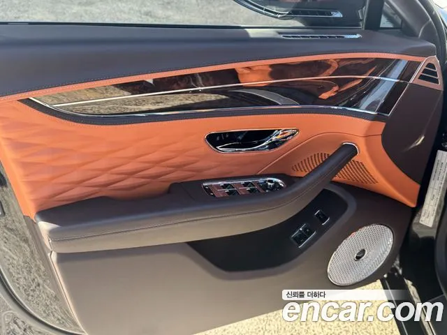 Bentley Flying Spur 2021 thumb 11