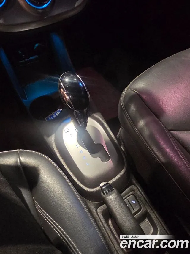 Chevrolet Spark 2017 thumb 10