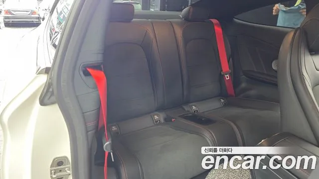 Mercedes-Benz C-Class 2021 thumb 10