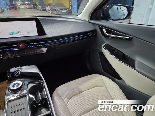 Kia EV6 2022 thumb 3