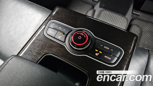 Kia K7 2013 thumb 9