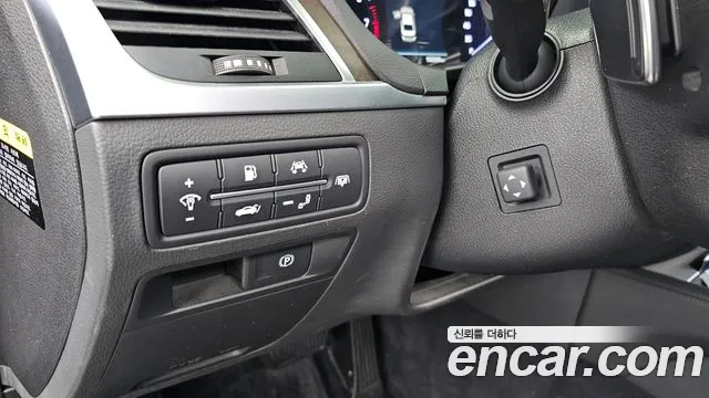 Genesis G80 2018 thumb 7