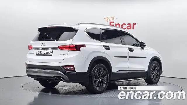 Hyundai Santa Fe 2018 thumb 10