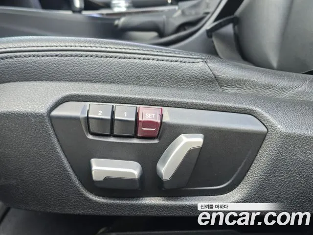 BMW 3 серии 2015 thumb 2
