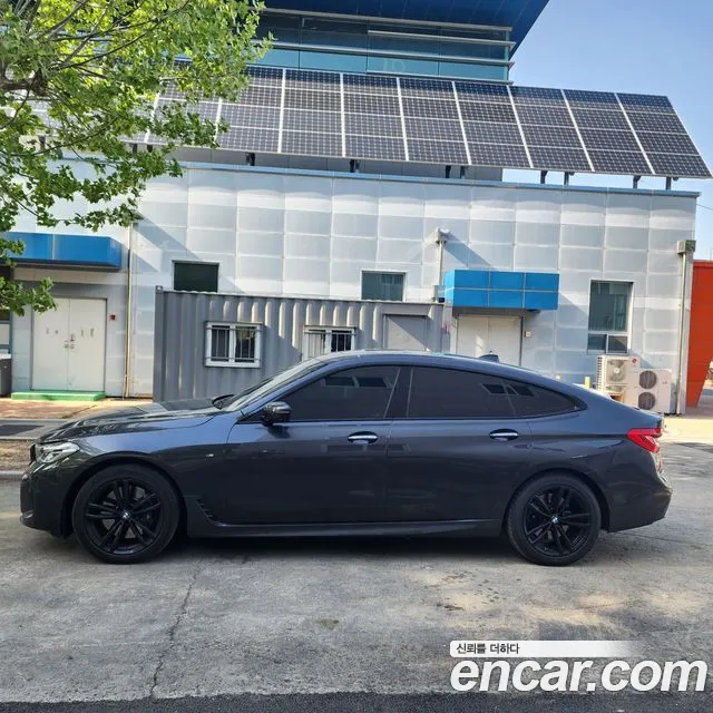 BMW 6 серии Gran Turismo 2018 thumb 4