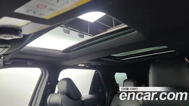 Ford Explorer 2019 thumb 12