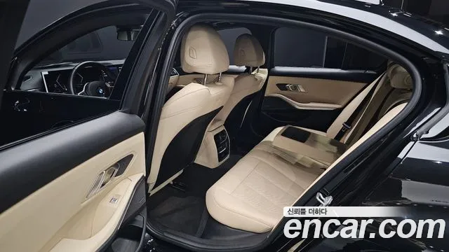 BMW 3 серии 2024 thumb 5