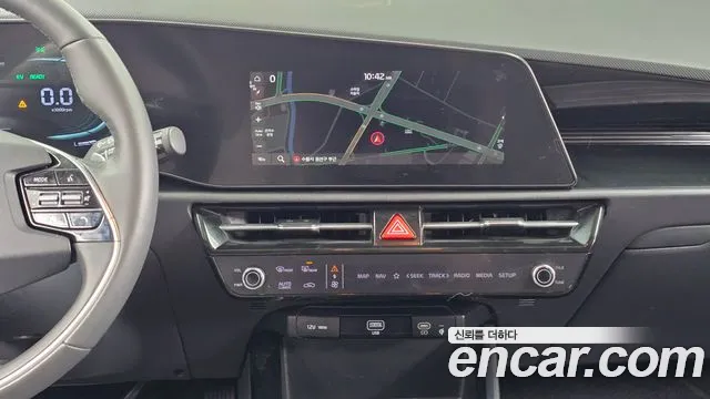 Kia Niro 2022 thumb 3