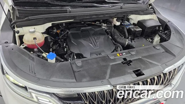 Kia Carnival 2021 thumb 3