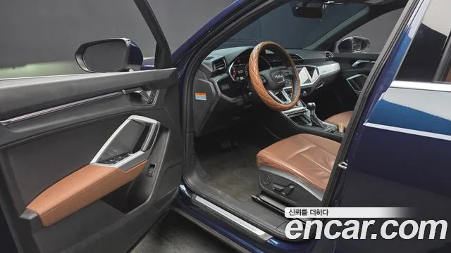 Audi Q3 2020 thumb 6