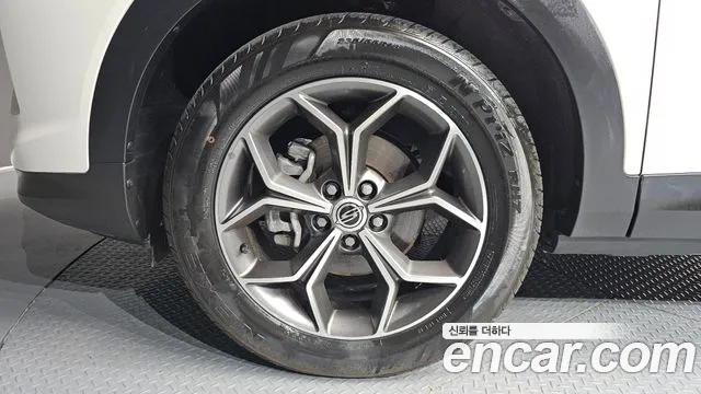 KGM Korando 2021 thumb 11