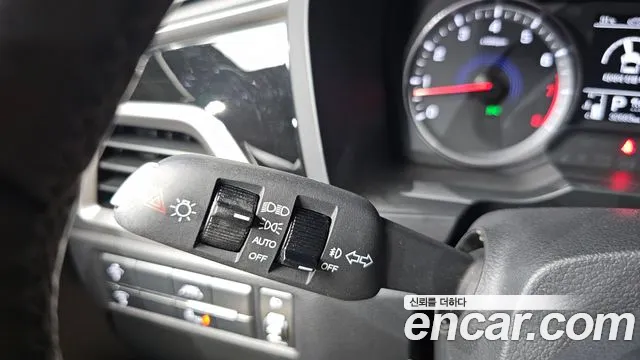KGM Korando 2021 thumb 2
