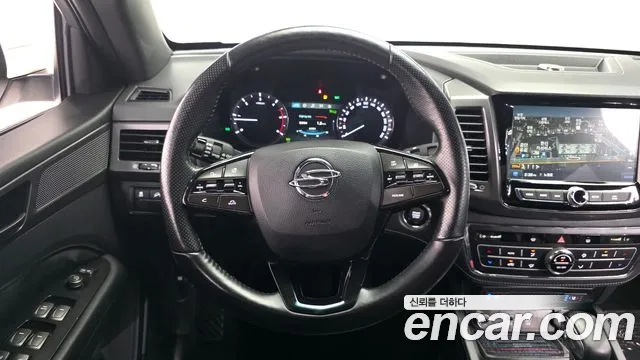 KGM Rexton 2021 thumb 11