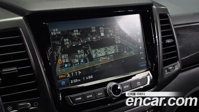 KGM Rexton 2021 thumb 9