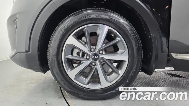 Kia Sorento 2018 thumb 5