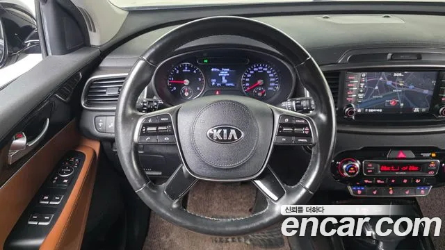 Kia Sorento 2018 thumb 2