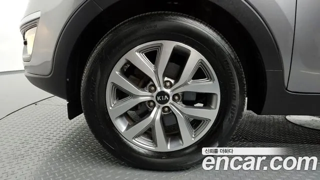 Kia Sportage 2014 thumb 9