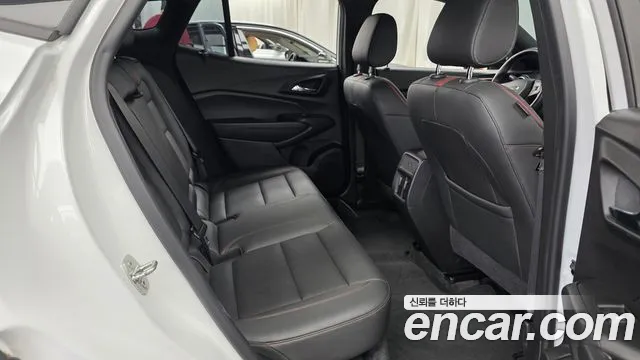 Chevrolet Tracker 2023 thumb 3