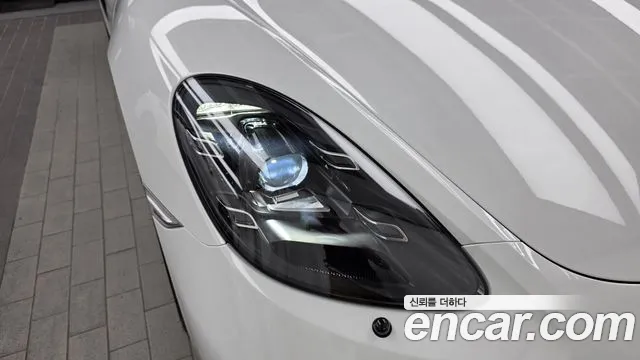 Porsche 718 Boxster 2024 thumb 12