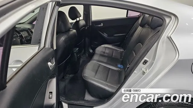 Kia K3 2014 thumb 8