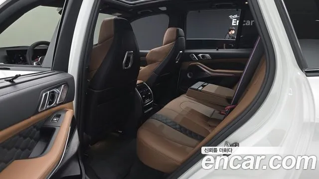 BMW X5M 2025 thumb 2