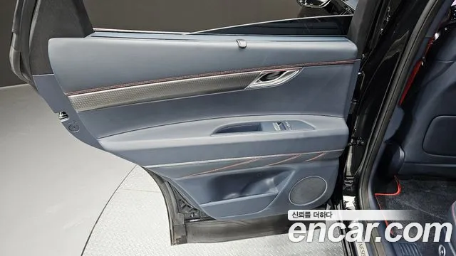Genesis GV80 Coupe 2024 thumb 8