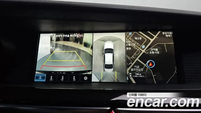 Genesis G90 2018 thumb 5