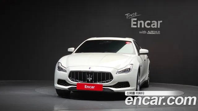 Maserati Quattroporte 2019 thumb 2