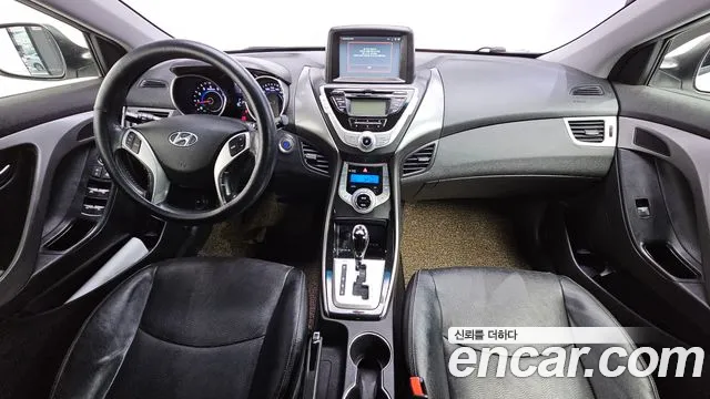 Hyundai Avante 2011 thumb 7