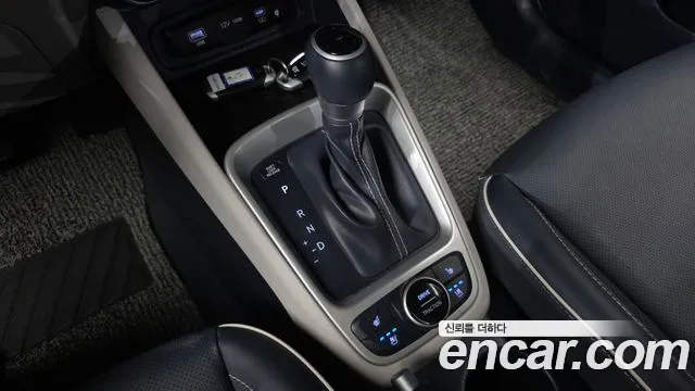 Hyundai Venue 2023 thumb 7