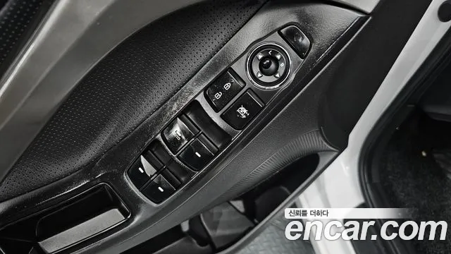 Hyundai Avante 2013 thumb 11